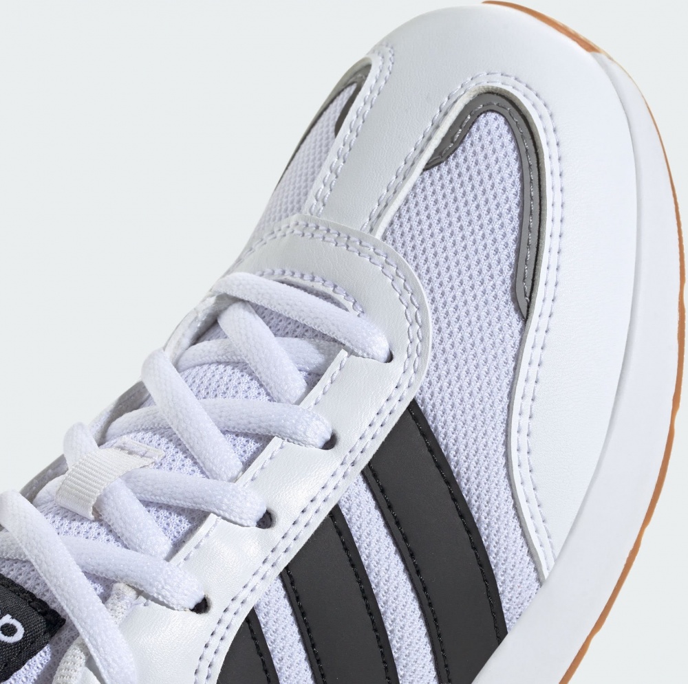 Кросівки дитячі Adidas TENSAUR SWITCH J FTWWHT/CBLACK/GRETHR JQ4781 р.38 2/3 білі