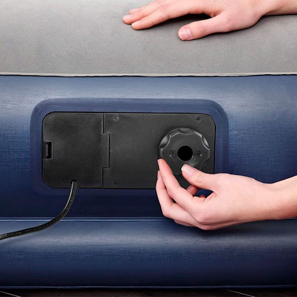 Матрас надувной Bestway Queen 203x152x36 см со встроенным электронасосом