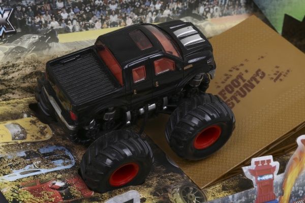 Ігровий набір Автомобіль на трасі F105683