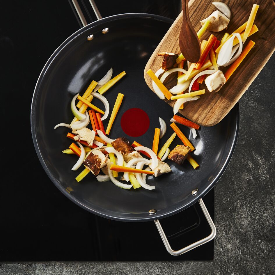 Сковорода wok Tefal Nordica 28 см H8711955