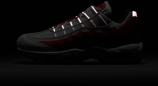 Кроссовки Nike AIR MAX 95 DM0011-005 р.44 белый