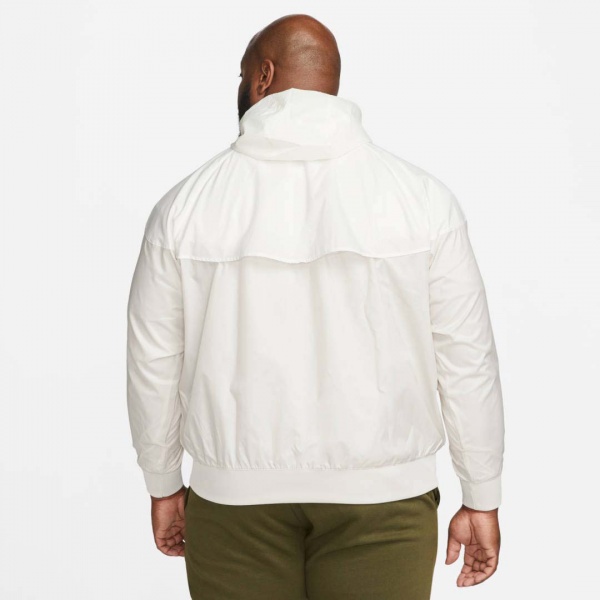 Джемпер Nike WVN LND WR HD JKT DA0001-104 р. S білий