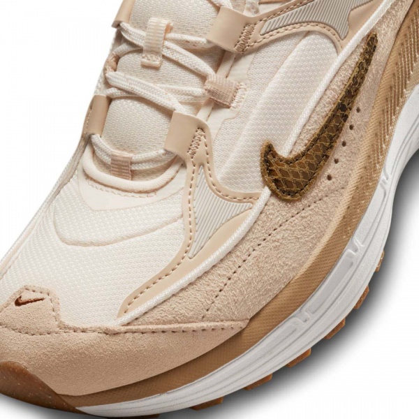 Кросівки Nike AIR MAX BLISS SE FB9752-100 р.40 білий