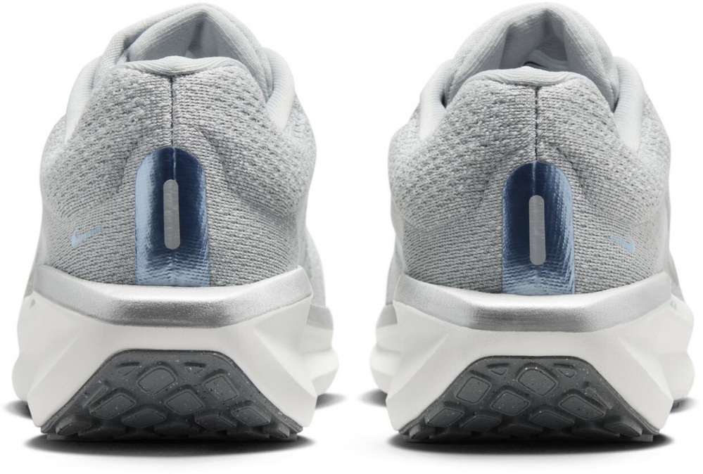 Кросівки жіночі Nike WINFLO 11 FJ9510-005 р.40,5 сірі