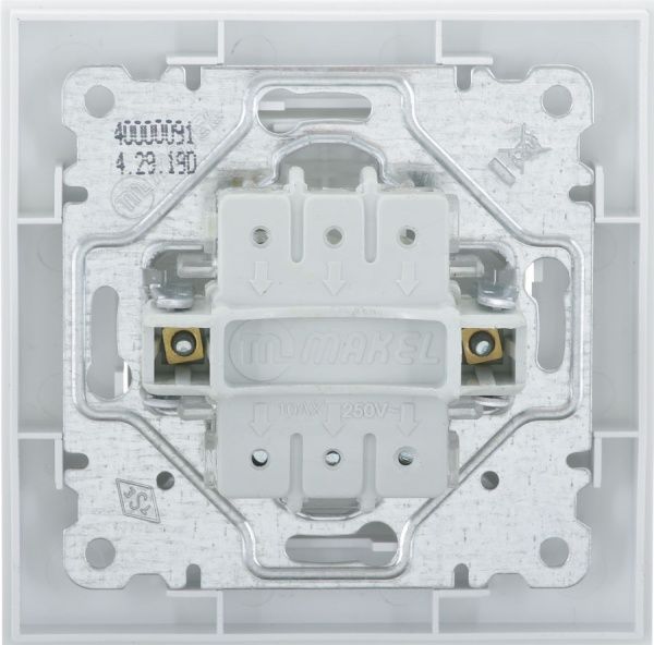 Вимикач триклавішний Makel Karea без підсвітки 10 А 220В білий
