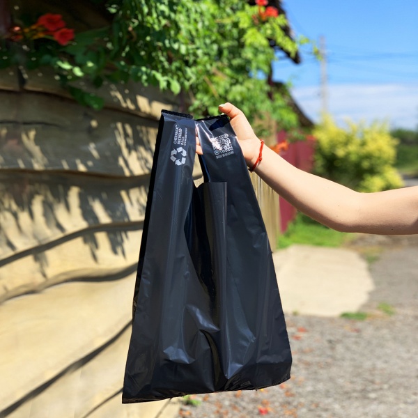 Пакет-майка Cherpack Recycled чорні 34x55 мм 50 шт.