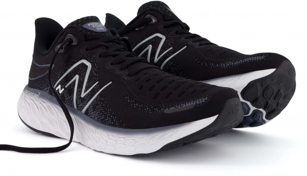 Кроссовки New Balance FF 1080V12 M1080B12 р.45,5 черный