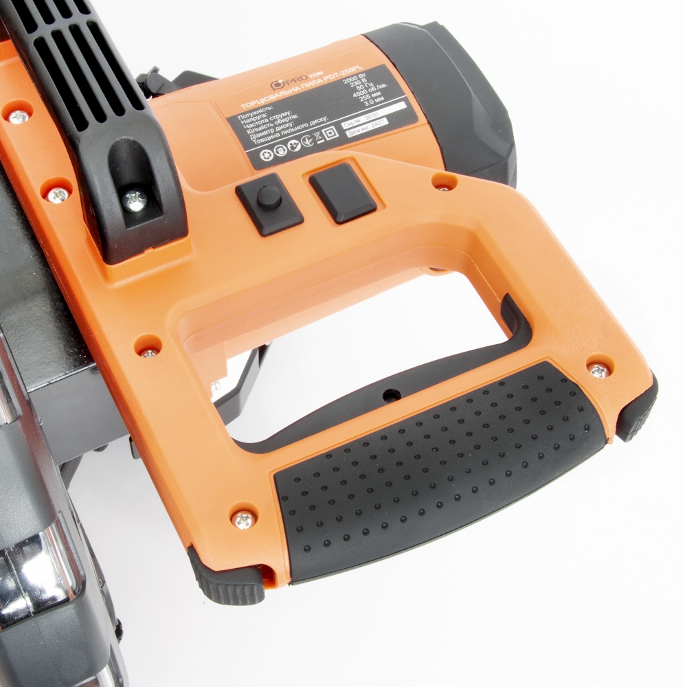 Пила торцовочная PROTON