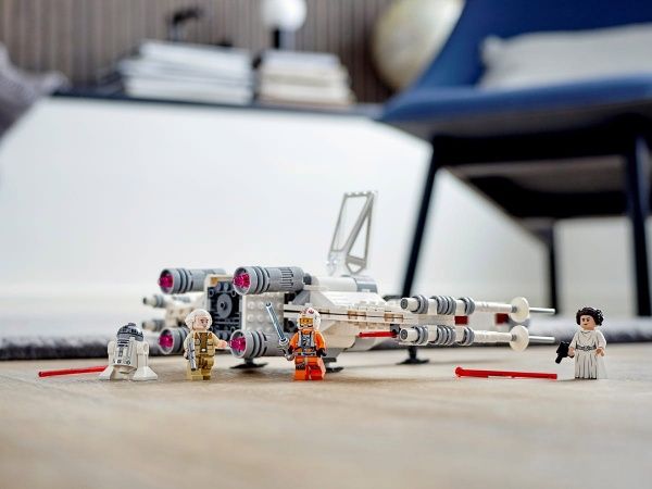 Конструктор LEGO Star Wars Винищувач X-wing™ Люка Скайвокера 75301