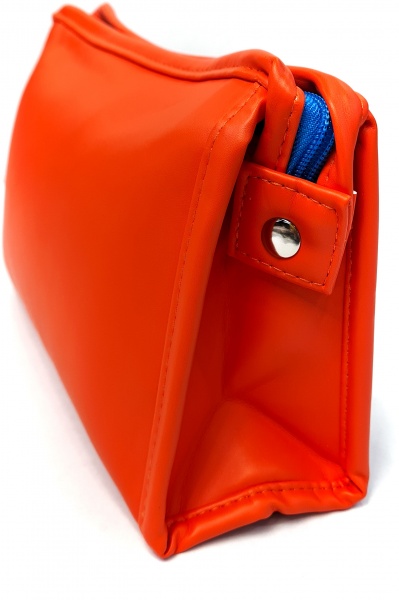 Косметичка классическая 24х14х8 см красный