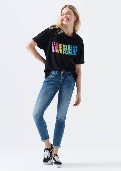 Джинсы женские