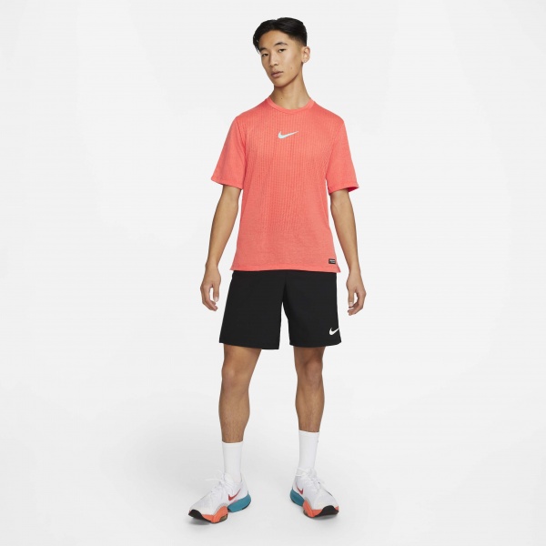 Футболка Nike M NP DFADV NPC TOP SS DD1703-634 р.L червоний