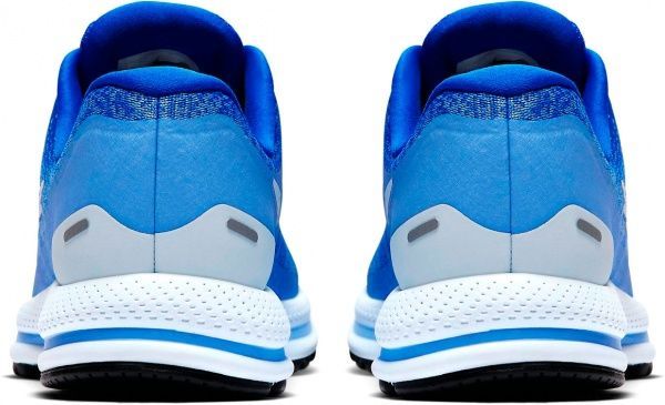 Кроссовки Nike Air Zoom Vomero 13 922909-400 р.9,5 синий