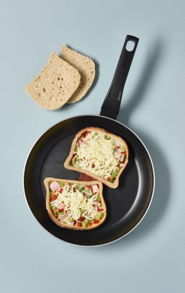 Сковорода з кришкою Family Day 24 см B5660453_SET Tefal