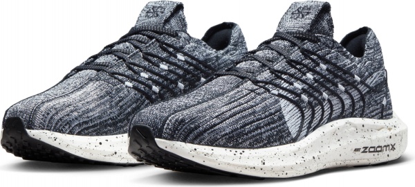 Кросівки Nike NIKE PEGASUS TURBO NEXT NATURE DM3414-005 р.38,5 чорний