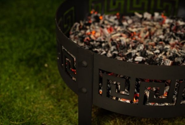 Камін-гриль відкритий вуличний