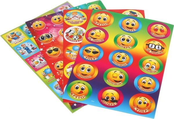 Набор наклеек с оценками Смайлы 312 шт. 
