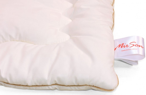 Одеяло шерстяное Mikrosatin Gold Woolen Hand Made 168 деми (2200000460387) 155x215 см MirSon