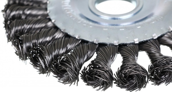 Щітка дискова для шліфмашини d125 мм 22,2 мм дріт плетений Expert