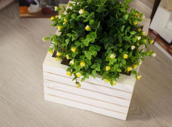 Кашпо деревянное Korobyaky 036 Лиссе мини 20х20х15 квадратный белый 