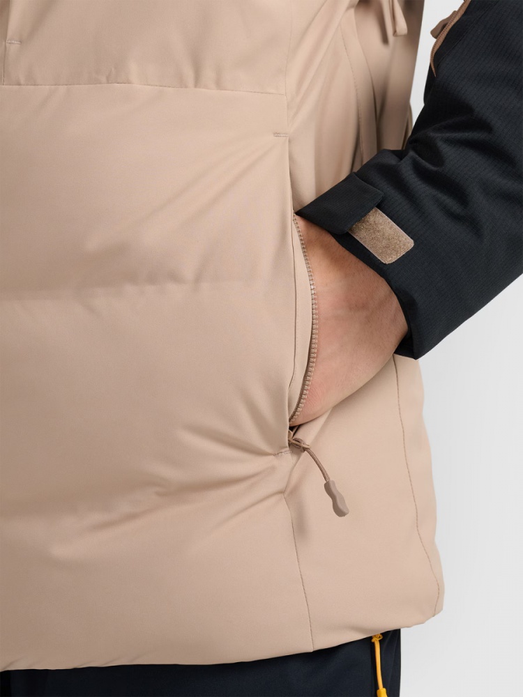 Куртка 4F TECHNICAL JACKET M0792 4FWAW25TTJAM0792-83S р.M