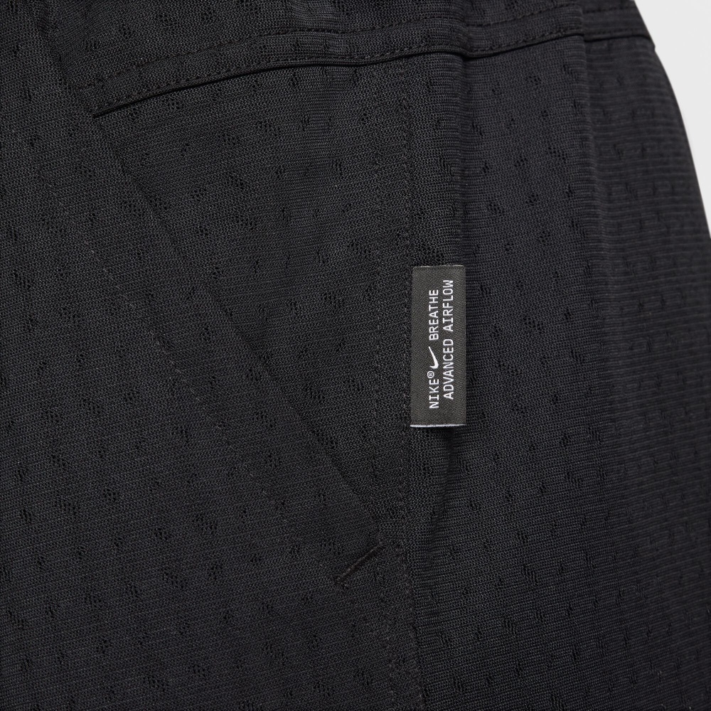 Шорты Nike M NK DF BRTHE TOTALITY 7IN UL HJ4058-010 р. M черный
