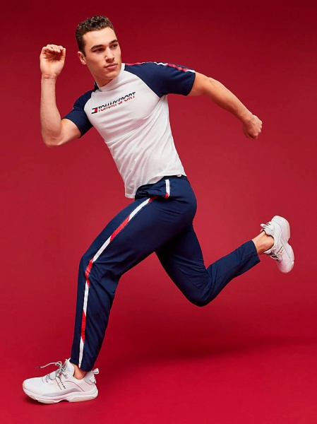 Брюки Tommy Hilfiger WOVEN PANT WITH TAPE S20S200209401 р. M темно-синий