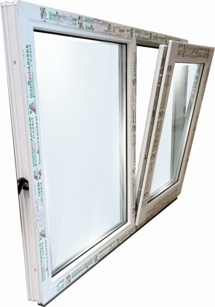 Вікно поворотно-відкидне GreenTech 60 1400x900 мм праве 