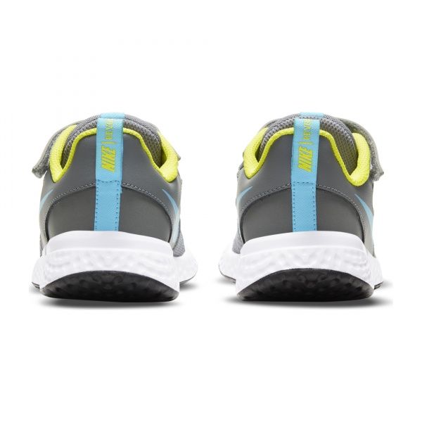 Кроссовки Nike Revolution 5 BQ5672-019 р.US 13,5C серый