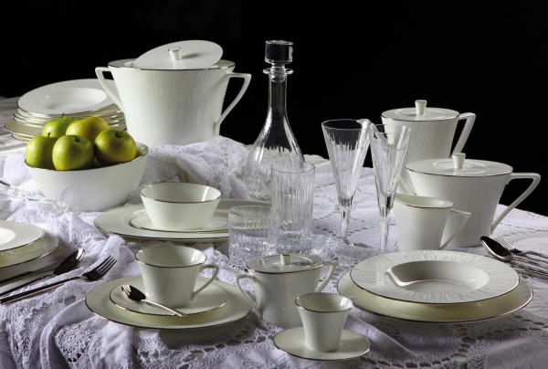 Сервиз столово-чайный Bamboo Pearl на 39 предметов на 6 персон Narumi