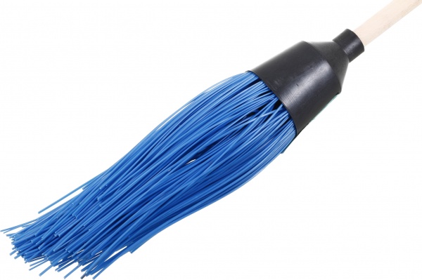 Мітла штучна № 1 в асортименті