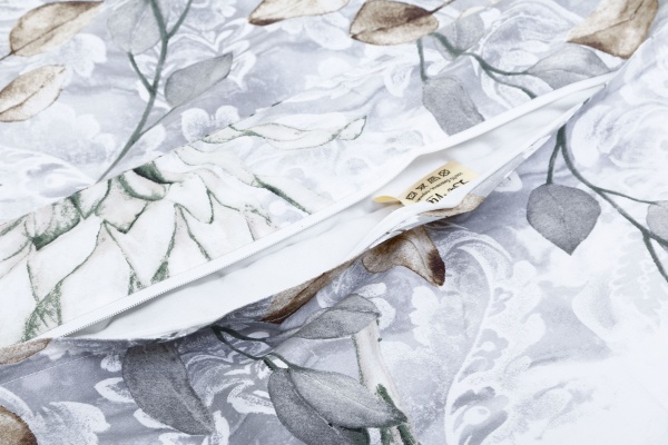 Комплект постільної білизни Milassa 1,5 білий із принтом La Nuit (без простирадла) 