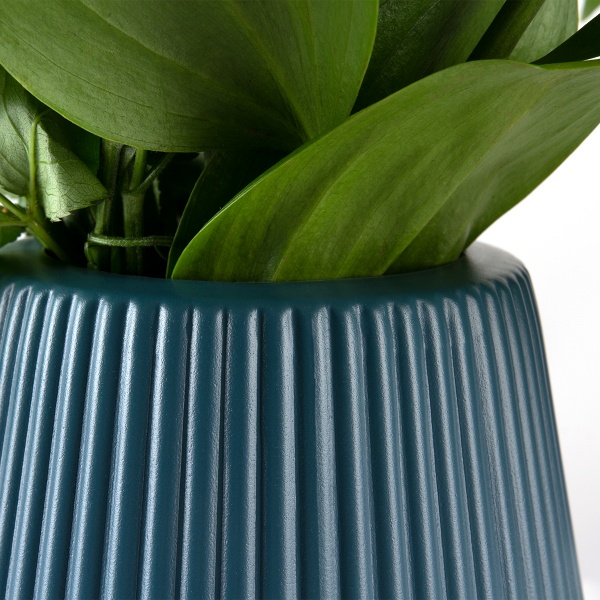 Ваза пластиковая MVM DH-FLOWERS-04 DARK BLUE 20 см 