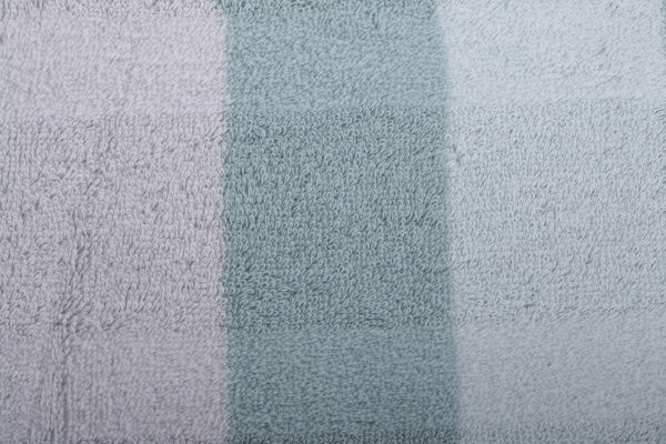 Рушник Flowers symphony 80x150 см зелений Cawo 