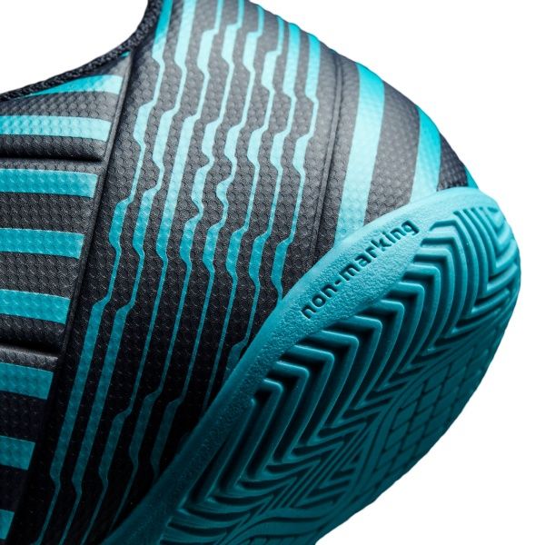 Бутси Adidas Nemeziz IN S82472 р. 8 синій