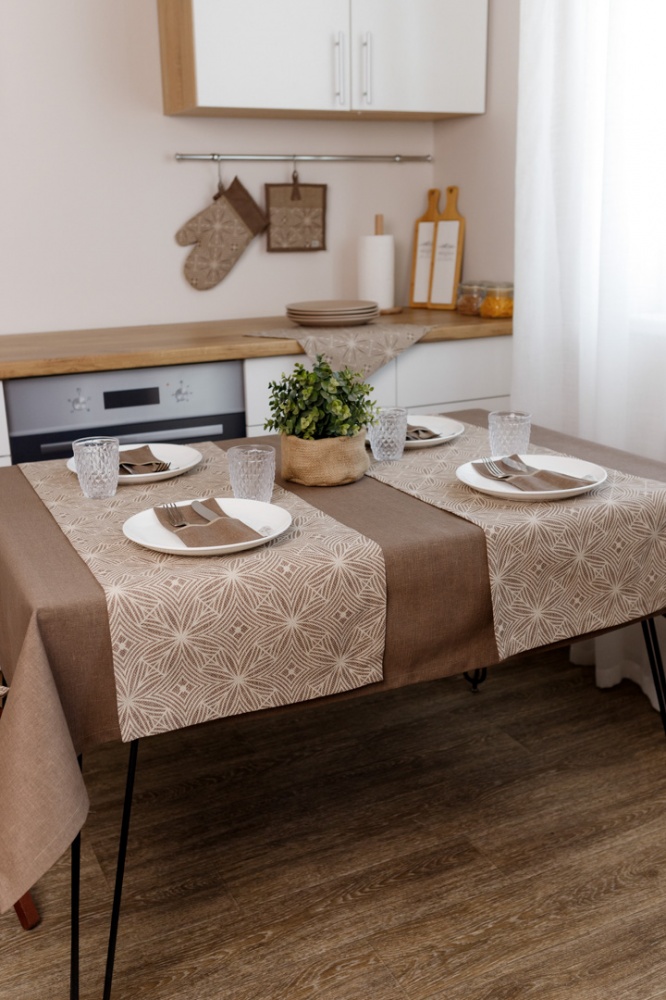 Скатерть Корица Коричневая 133x220 см Прованс