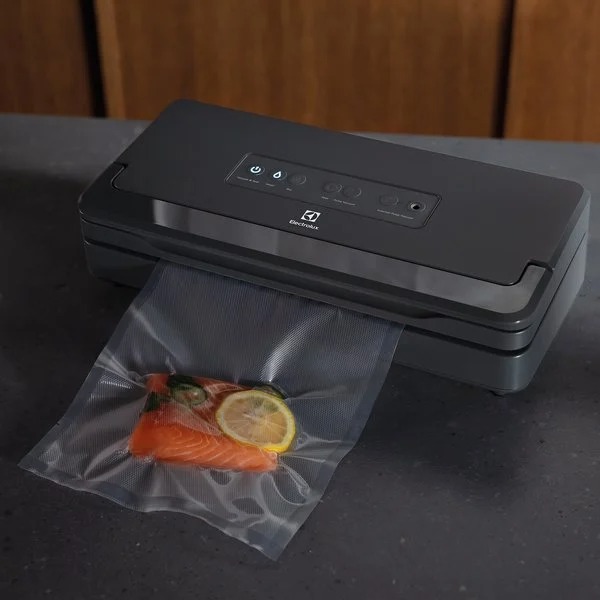 Упаковщик вакуумный Electrolux E6VS1-6AG 900923300 