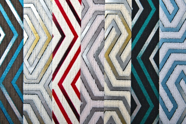 Шпалери вінілові на флізеліновій основі Bravo 84114BR90 1,06x10,05 м 