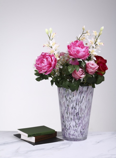 Ваза стеклянная Wrzesniak Glassworks Confetti опал 35 см розовый 