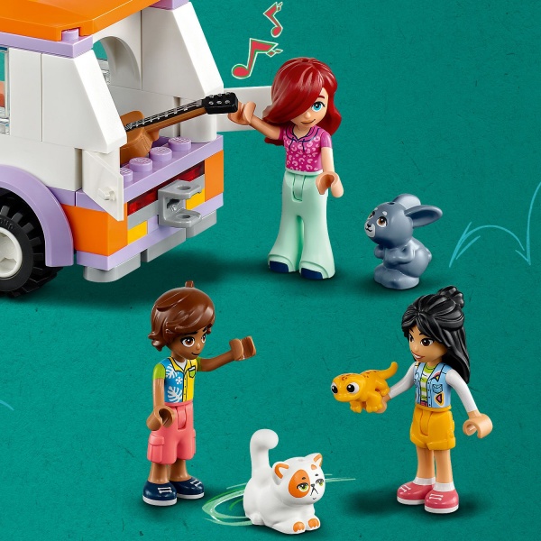 Конструктор LEGO Friends Крошечный передвижной дом 41735