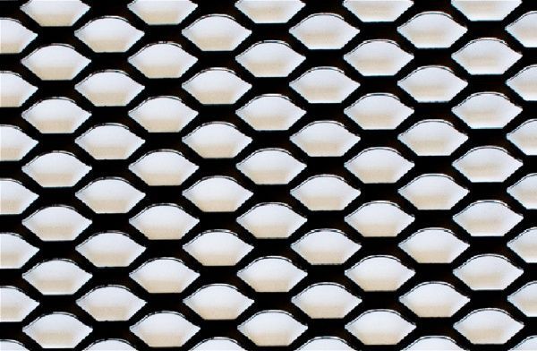 Сітка Elegant бампера чорна 100х30 №3 Plus 104901_EL 511033