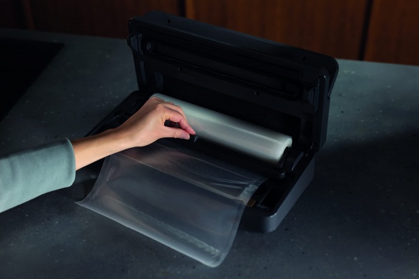 Упаковщик вакуумный Electrolux E6VS1-6AG 900923300 