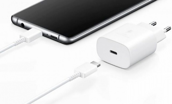 Сетевой адаптер Samsung 25W Travel Adapter White (EP-TA800NWEGRU) 