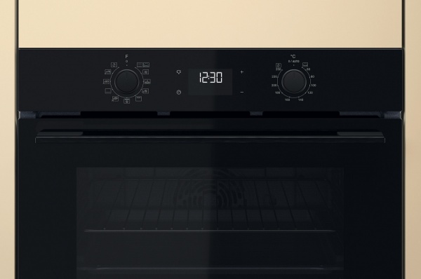Духовой шкаф Whirlpool OMK58HU1B