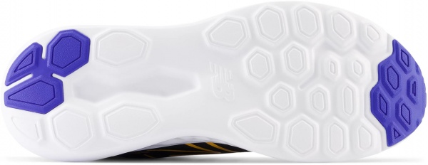 Кроссовки New Balance 411 V3 M411CB3 р.40,5 черный