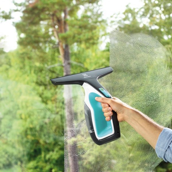 Пылесос Electrolux WS71-6AS 