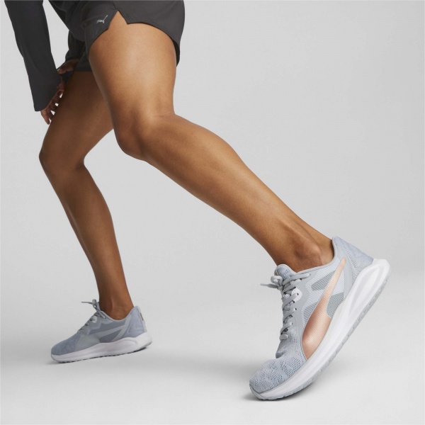 Кроссовки Puma TWITCH RUNNER METALLIC WN 37854802 р.36 серый