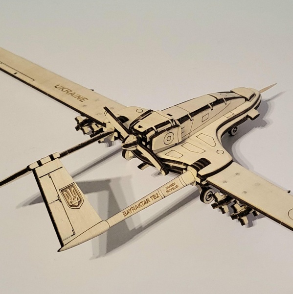 Конструктор Сувенир Декор Bayraktar TB2 золотая серия Suvenir-Decor