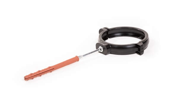 Хомут крепления трубы PROFiL 130 L100 черный 