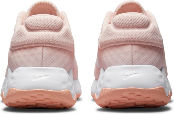 Кроссовки Nike W NIKE RENEW RIDE 3 DC8184-600 р.40 персиковый